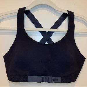 Lululemon x barry’s bra